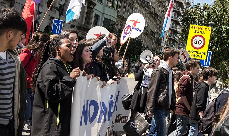 2016 04 13 ManifestacionEstudantil_Vigo_05.jpg